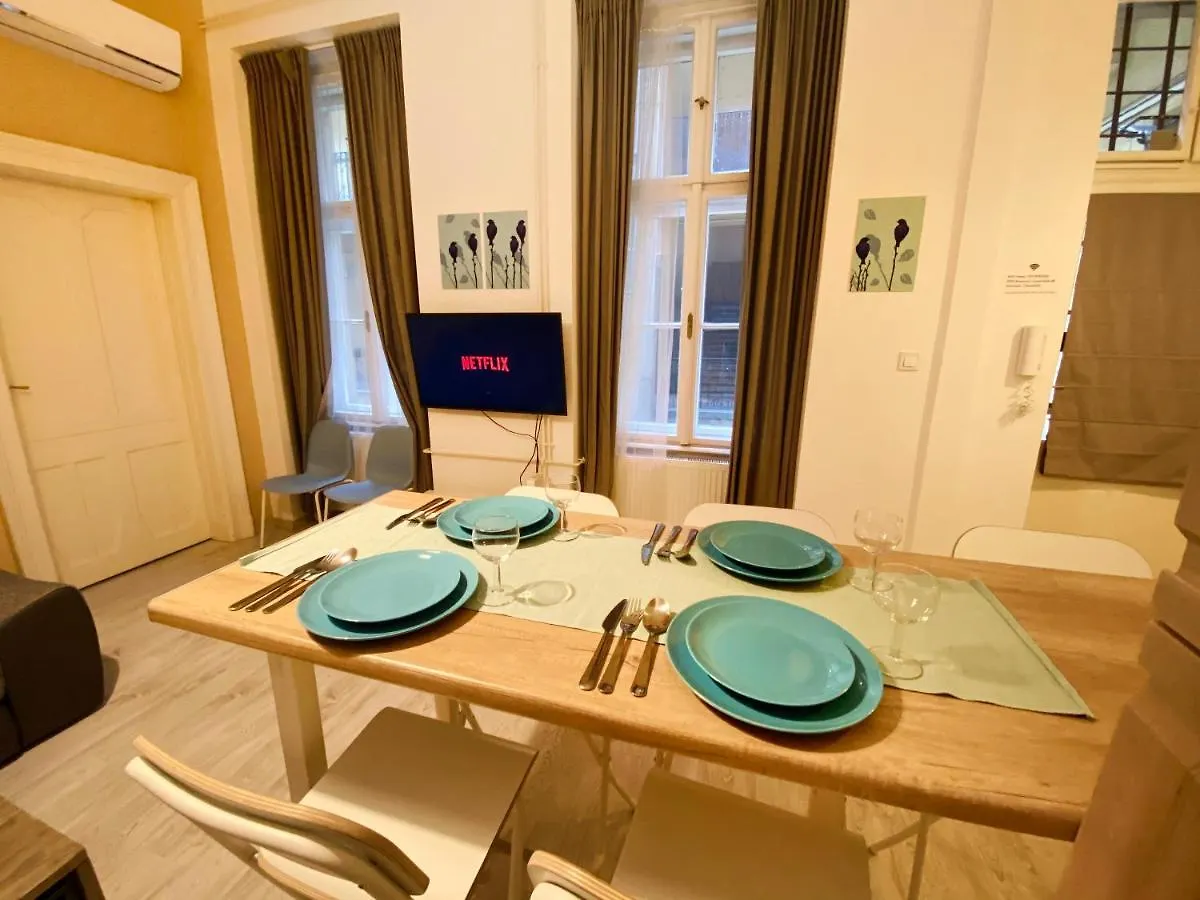 Apartment Budapest Center Cozy Akacfa