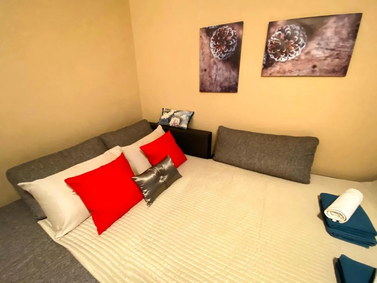 Budapest Center Cozy Akacfa 0*,